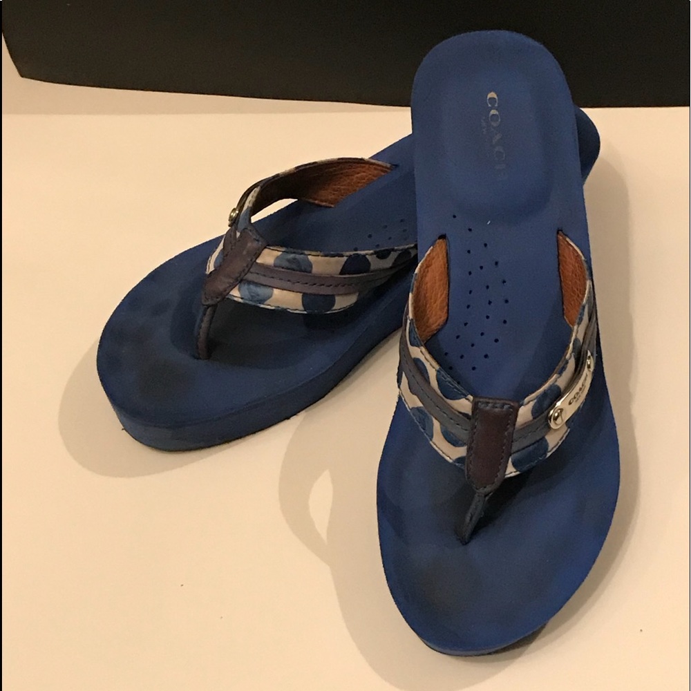 Coach Flip flops